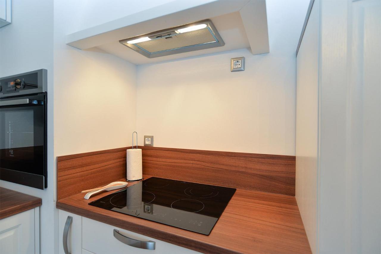 Apartments Marija 1089 Пореч Екстериор снимка