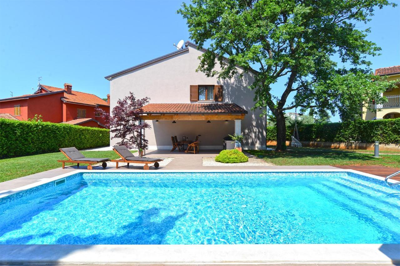 Apartments Marija 1089 Пореч Екстериор снимка